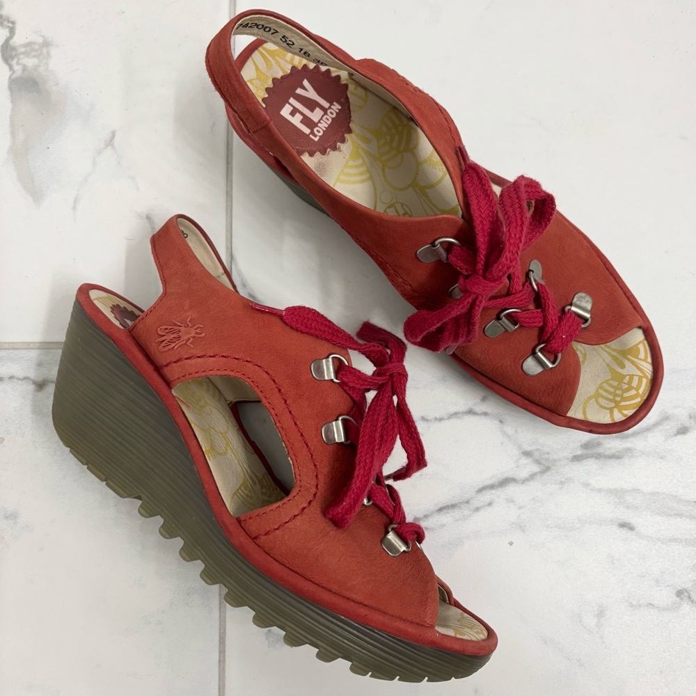 Fly London Ylfa Leather Lace Up Wedge Red Scarlett Peeptoe Sandals EUR 39